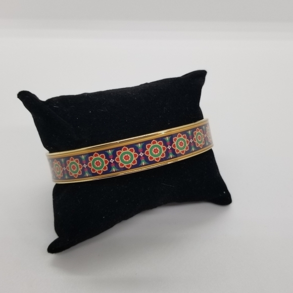 Vera Bradley gold tone bangle with red green and blue floral pattern - Picture 1 of 2